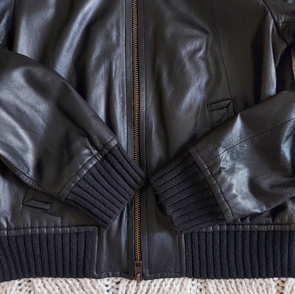 VINCE Genuine Lamb Leather Black Bomber Jacket - Medium - Picture 6 of 8